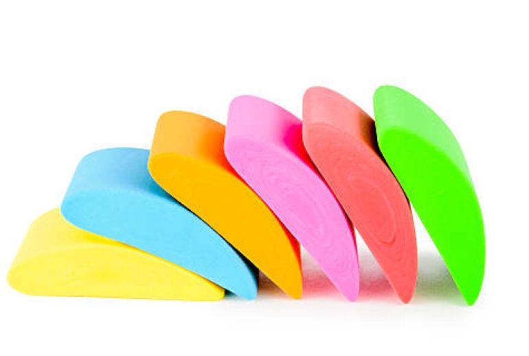 High-Quality Erasers for Detailed Drawings