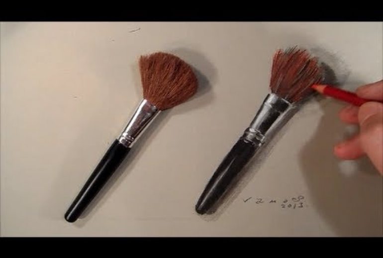 Can I Draw With a Makeup Brush?